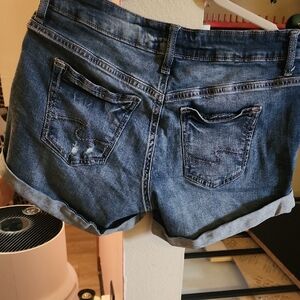 Silver Jeans Rolled Cuff Denim Shorts - Dark Blue Wash